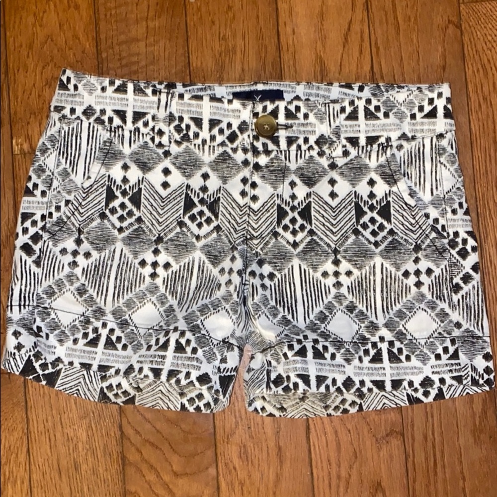 American Eagle print shorts